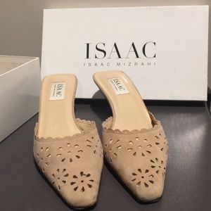 Isaac Mizrahi Suede Heels